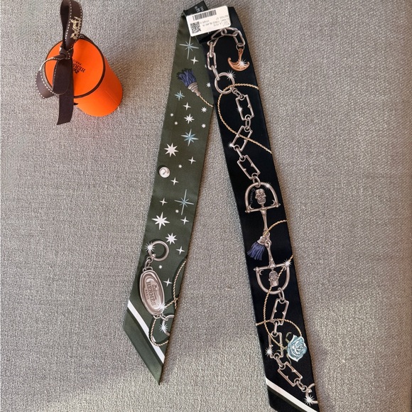 Hermes Twilly C'est la Fete scarf - Picture 2 of 5